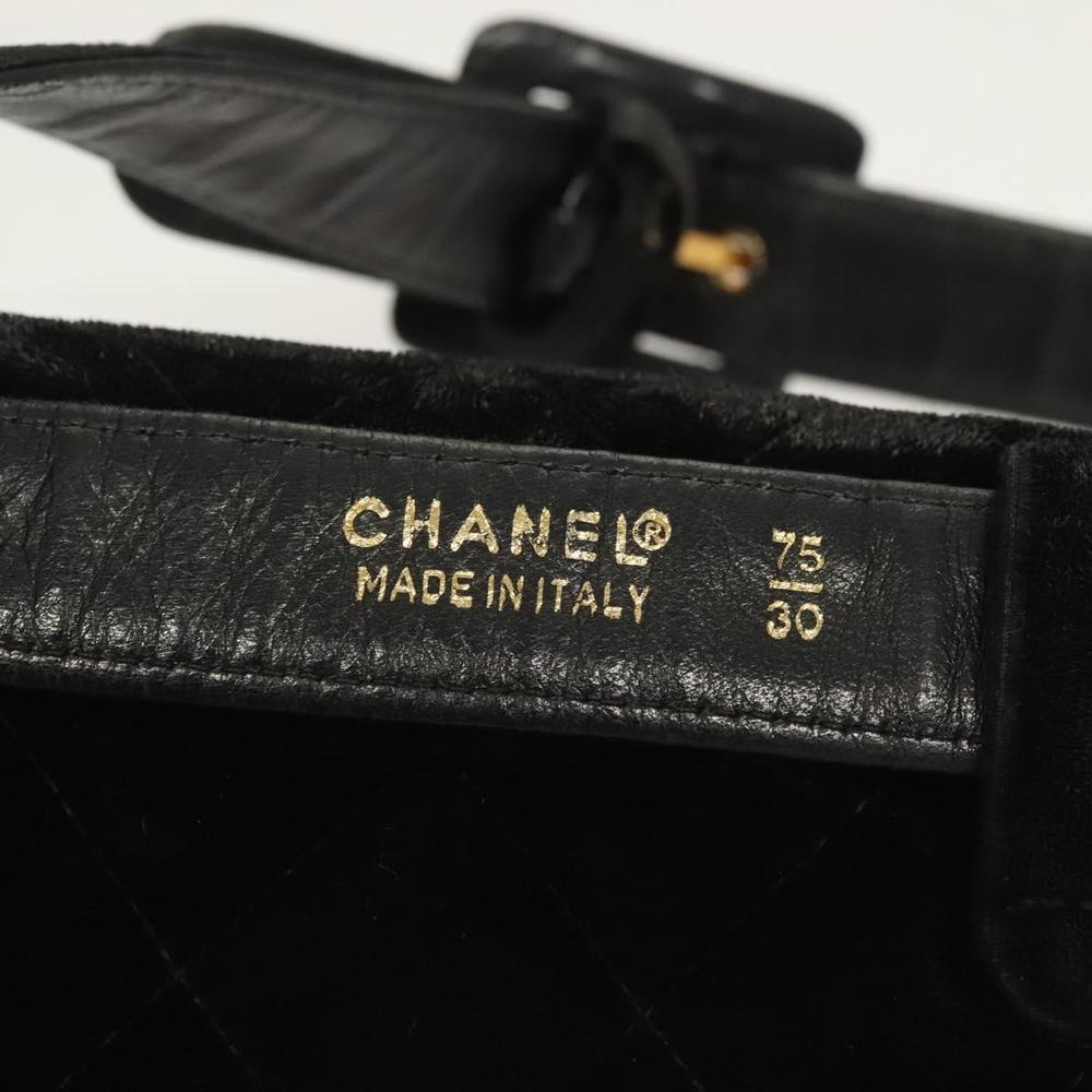 CHANEL Matelasse Waist Bag Velor Black Gold CC Auth bs27796 - Picture 14 of 16